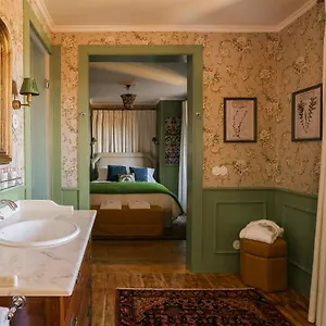 Гостевой дом Rosegarden House - By Unlock, Синтра